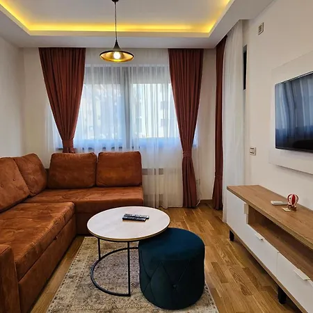 Orange Sense Apartment *